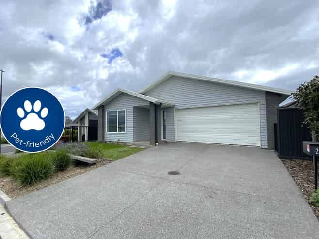 24 Pioneer Crescent, Omokoroa