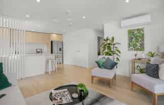 13/200 Knights Road, Central Hutt