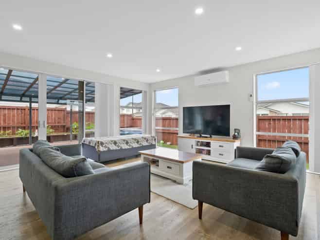 40 Sapwood Crescent, Takanini