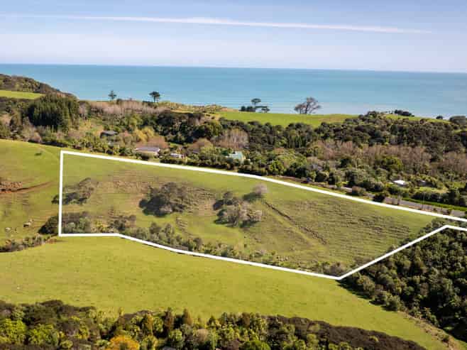 459 Wainui Road, Raglan