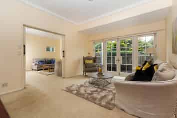8 Garry Road, Mount Eden