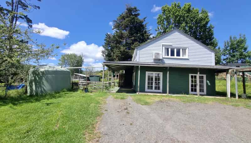 B/183 Rautawhiri Road, Helensville