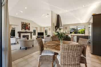 35 Mauritius Key, Papamoa