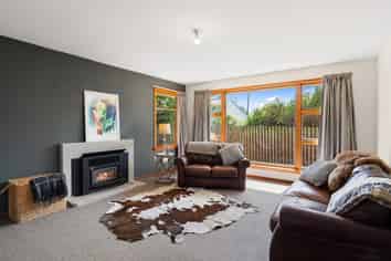 10 McLaughlins Road, Darfield