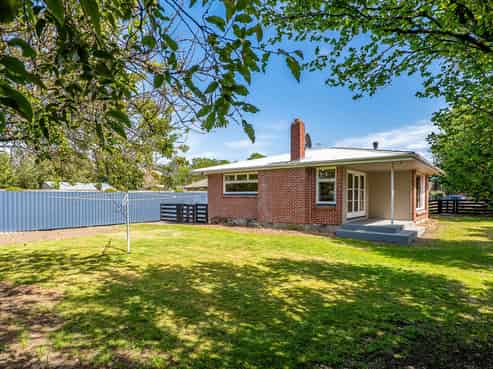 10 Mclaughlins Road, Darfield