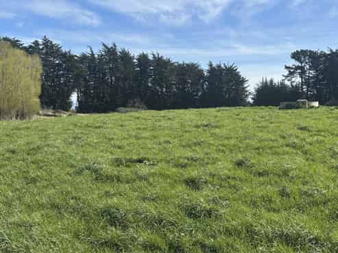  Hillend Road and Falla Burn Road, Hillend