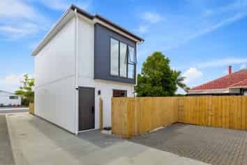 20A Fairdene Avenue, Henderson