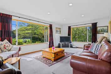21 Browns Road, Okuku