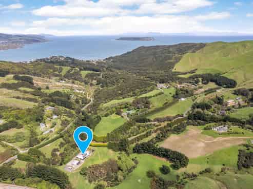 20 Coroglen Rise, Plimmerton