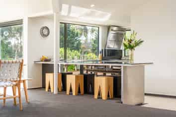 20 Coroglen Rise, Plimmerton