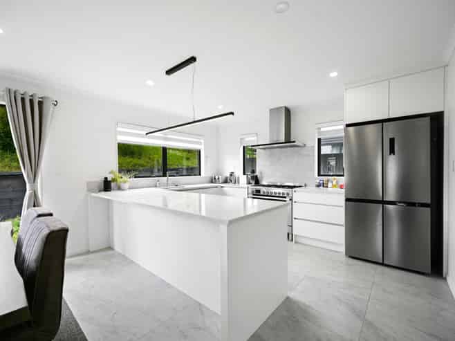 1 Oku Close, Hillcrest