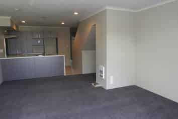 9i Denver Place, Hamilton East