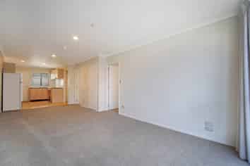 C701/176 Broadway, Newmarket