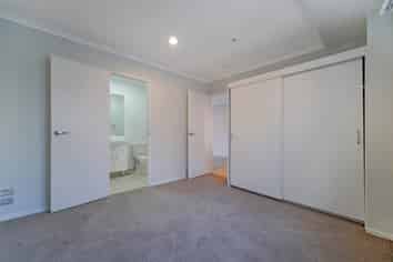 C701/176 Broadway, Newmarket