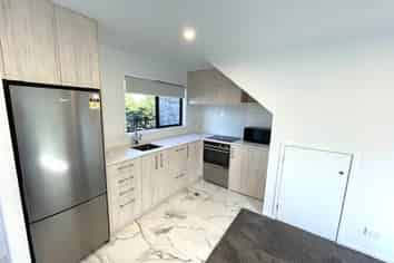 2/57 Taikata Road, Te Atatu Peninsula