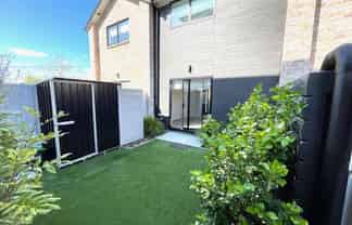 2/57 Taikata Road, Te Atatu Peninsula