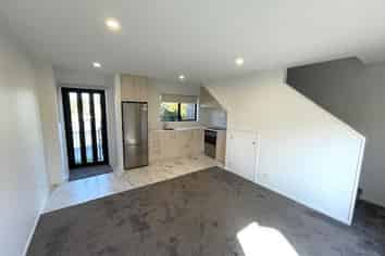 2/57 Taikata Road, Te Atatu Peninsula