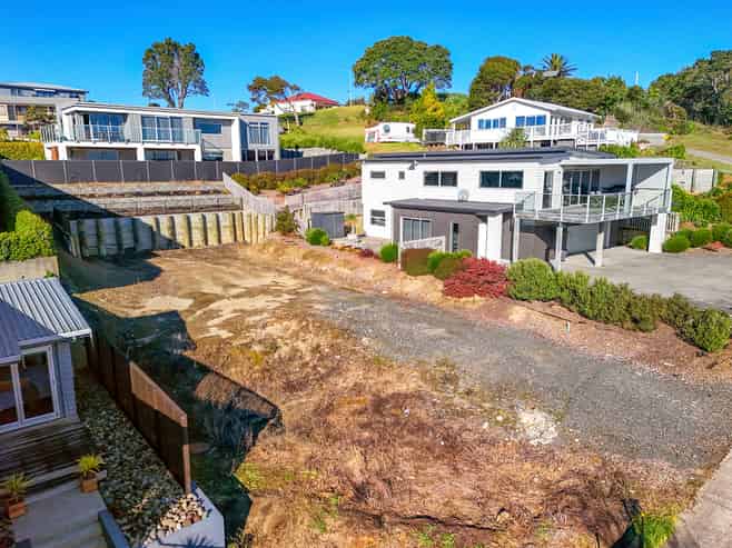 50B Bow Street, Raglan