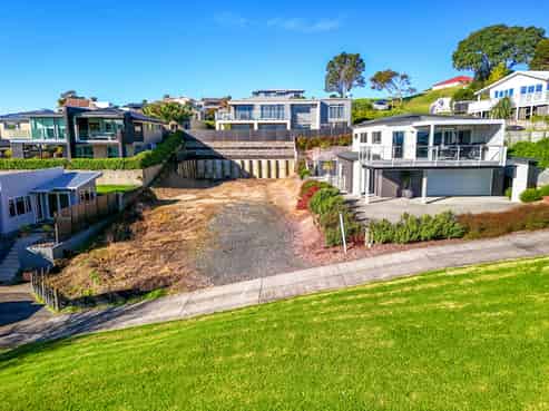 50B Bow Street, Raglan