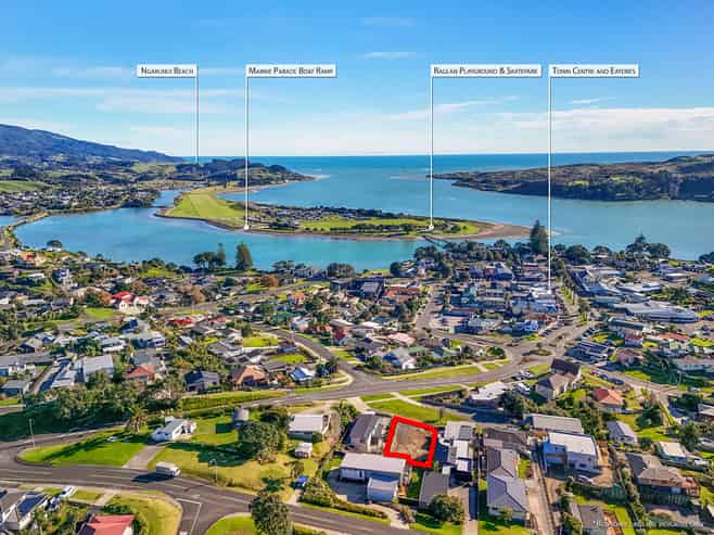 50B Bow Street, Raglan