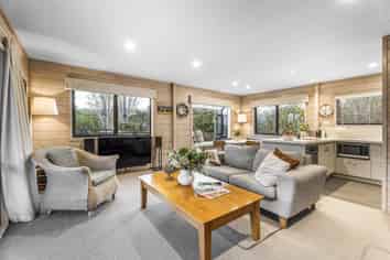 52 Mako Street, Oneroa