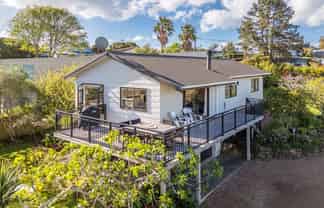 52 Mako Street, Oneroa