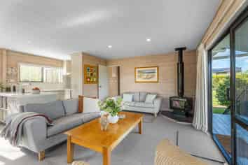 52 Mako Street, Oneroa