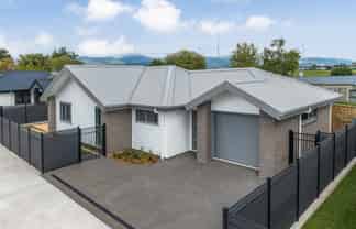 6B Quinn Road, Levin