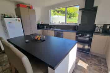 161 Orepuki Riverton Highway, Riverton