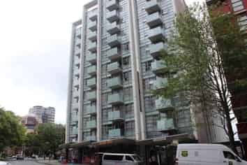 401B/85 Tetra House Apts, Grafton