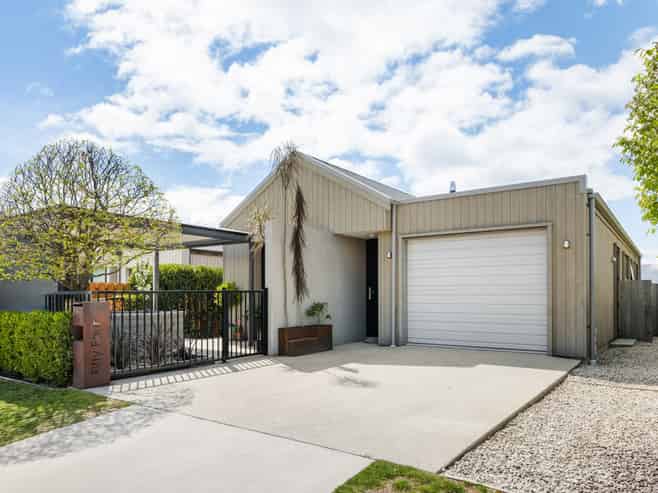 54 Mount Linton Avenue, Wanaka