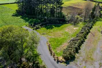 3910B Mountain Road, Stratford