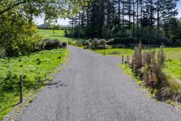 3910B Mountain Road, Stratford