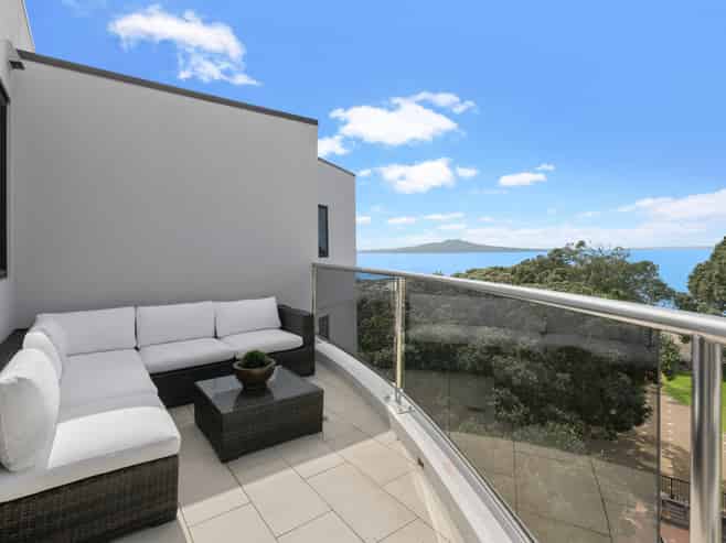 4D/5 The Promenade, Takapuna