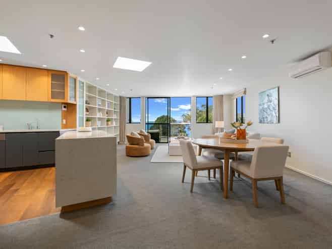 4D/5 The Promenade, Takapuna