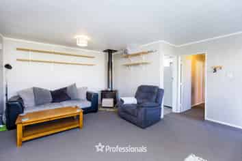 6b Indiana Grove, Totara Park