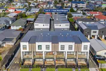 7/3 Cape Road, Mangere