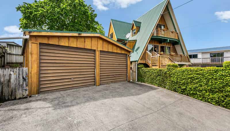 19 Hammond Avenue, Hatfields Beach