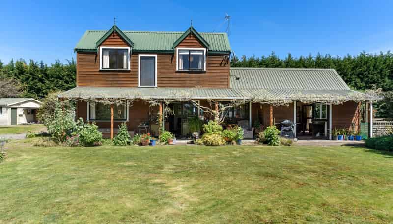 157 Perrys Road, East Taratahi