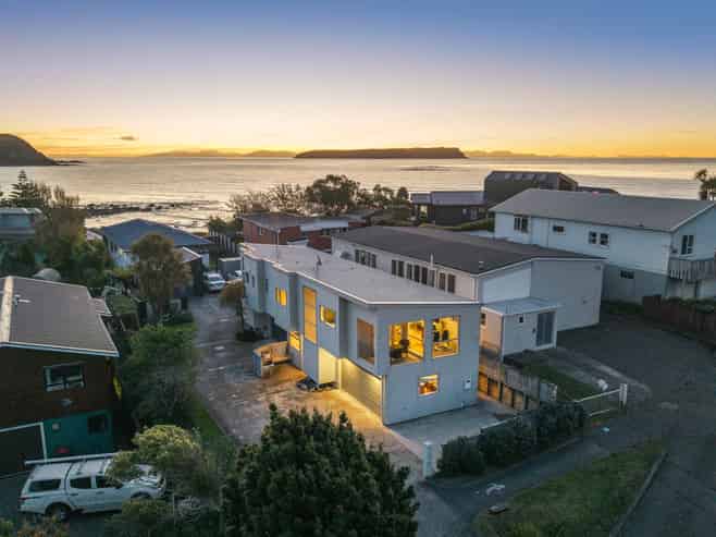 5A Motuhara Road, Plimmerton