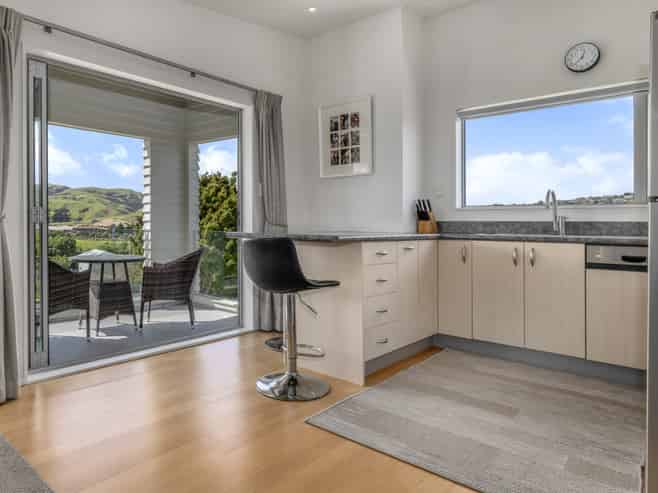 5A Motuhara Road, Plimmerton