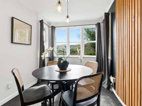 16 Manor Drive, Stokes Valley