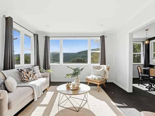 16 Manor Drive, Stokes Valley