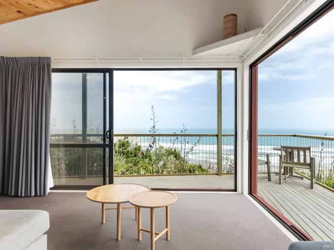 6/685 Karioitahi Road, Waiuku