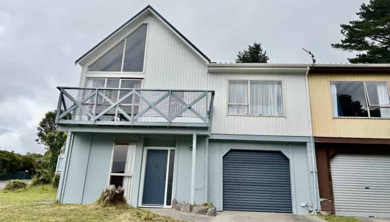 104a  Allington Road , Karori