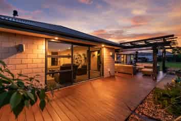 24C Jozecom Place, ROLLESTON
