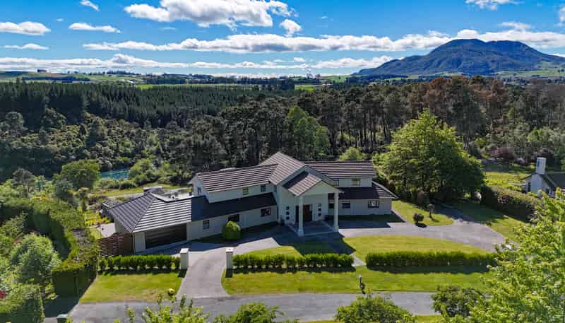 184 Ferndale Way, Rangatira Park