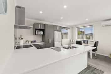 35 Oldfield Lane, Marton