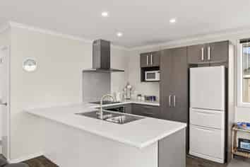 35 Oldfield Lane, Marton