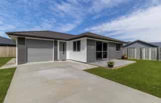 35 Oldfield Lane, Marton